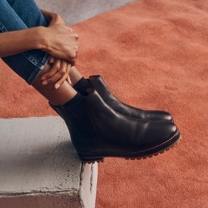 NEW Madewell Ivy Chelsea Boot in black Leather